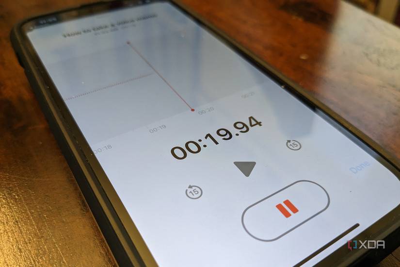 iphone voice memo feature