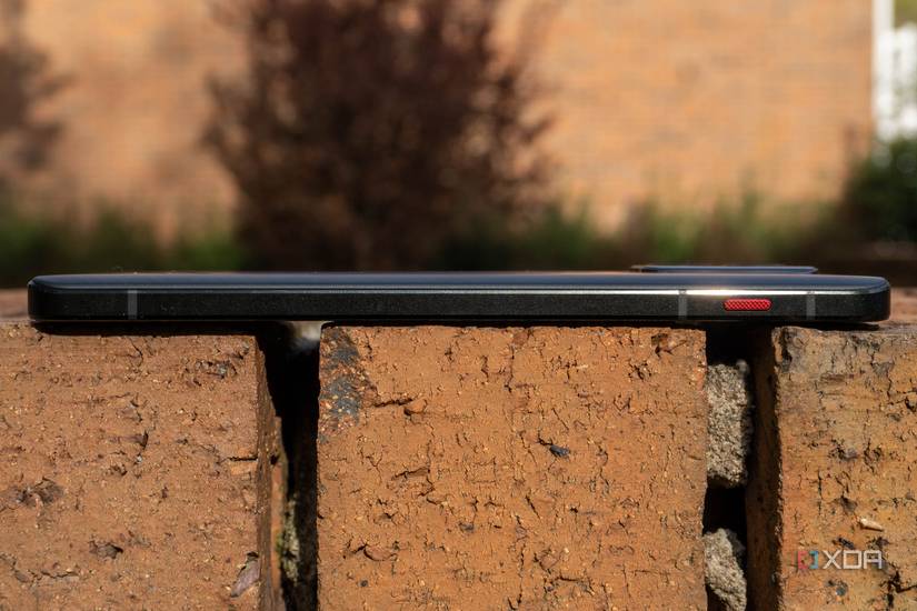 Lenovo ThinkPhone by Motorola 2 (6)