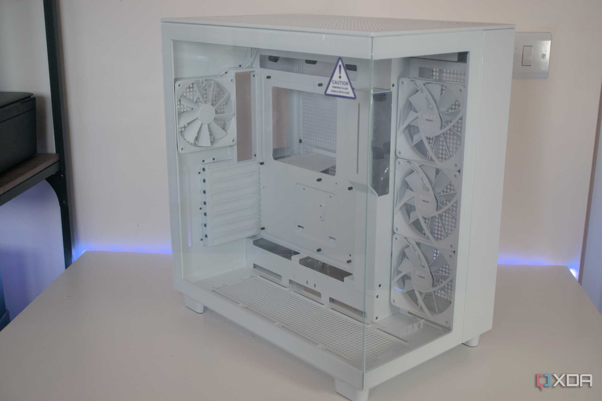 NZXT H9 Flow