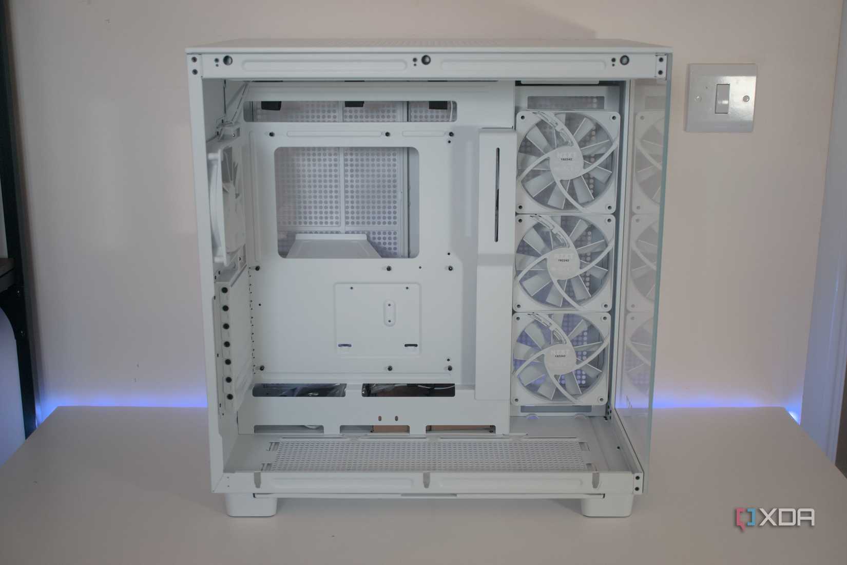NZXT H9 Flow