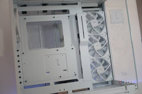 NZXT H9 Flow