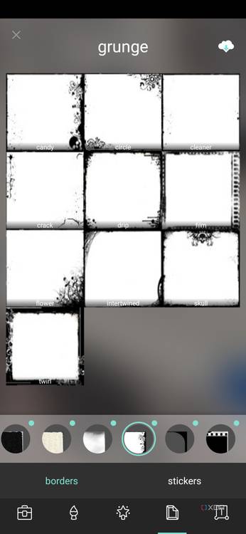 A screenshot showing the borders and stickers offered by Pixlr app.