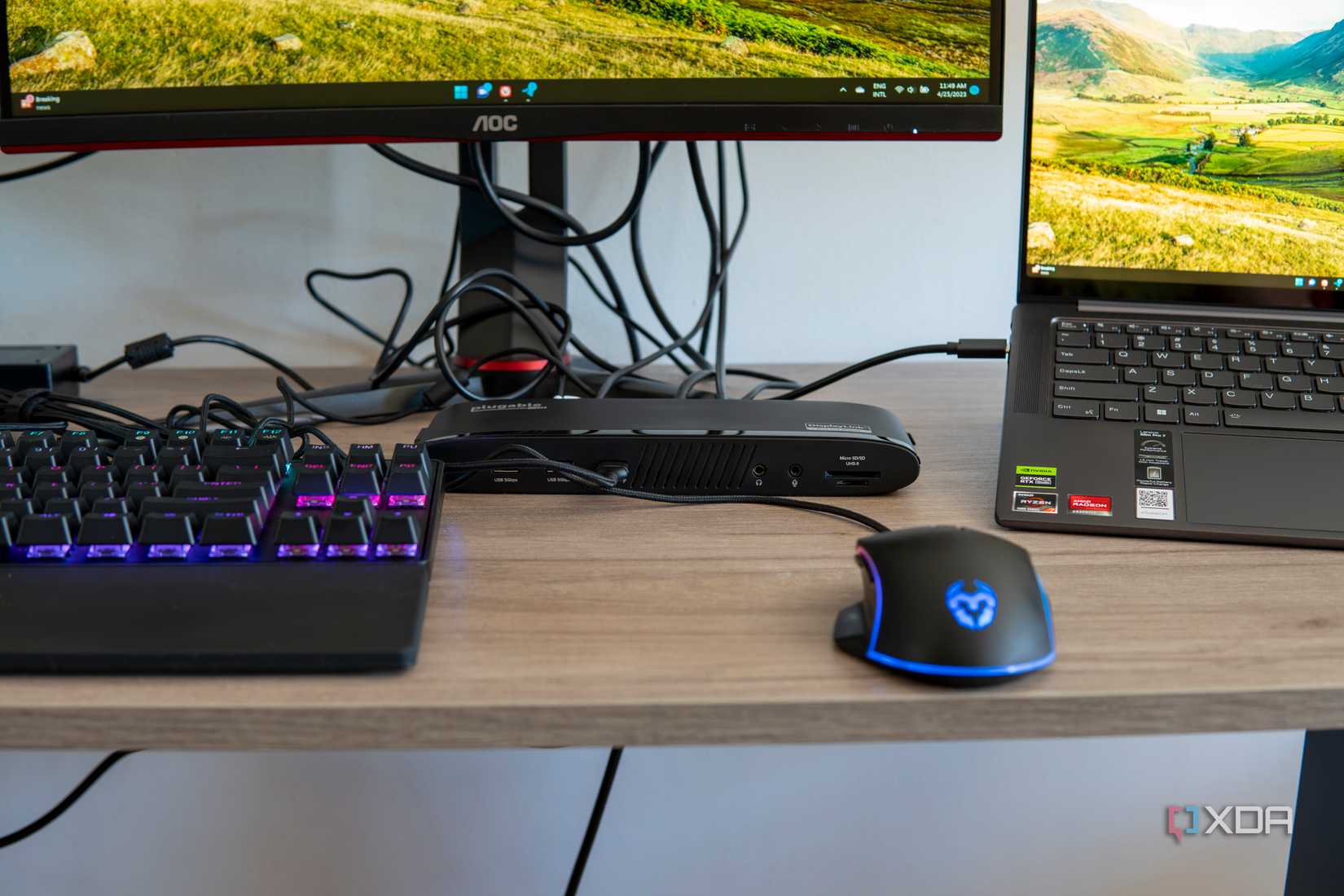 4 reasons why I don't use three monitors in my setup