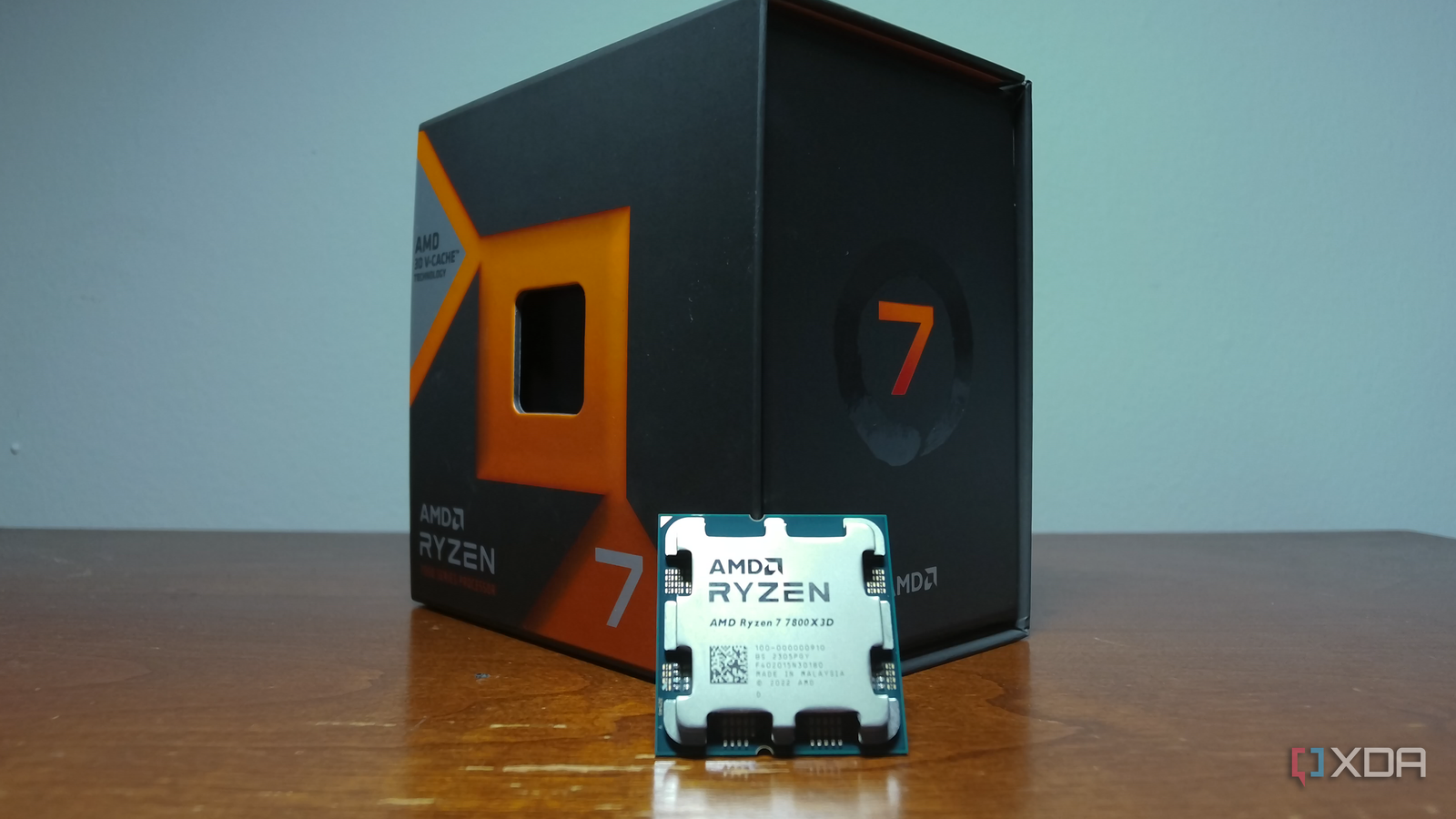 【動作品】AMD Ryzen 7800X3D BOX AMD Ryzen 7 7800X3D: your next gaming CPU | The Verge