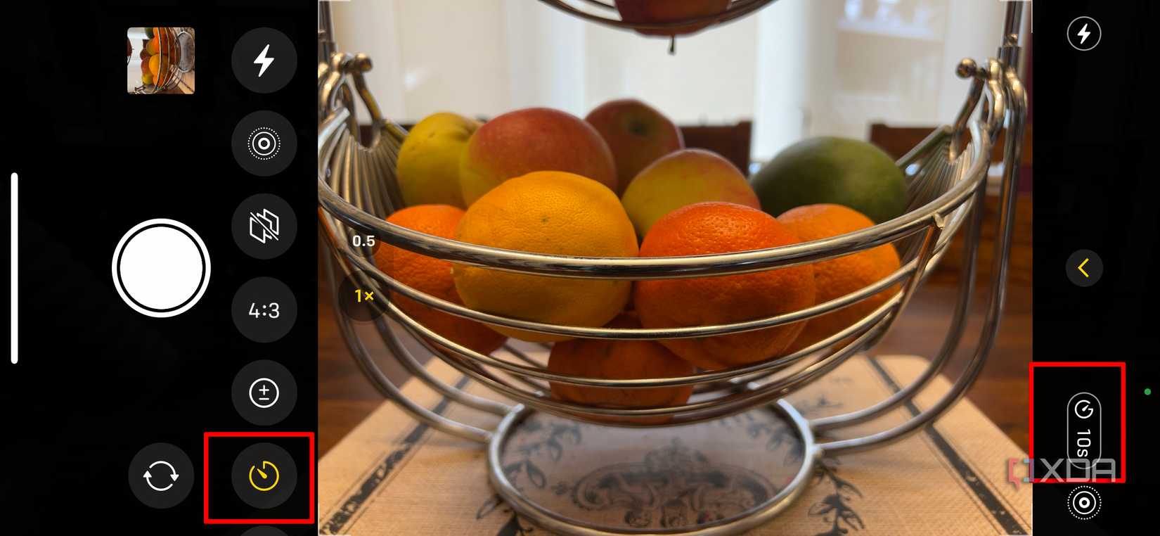 How to set the camera timer on iPhone
