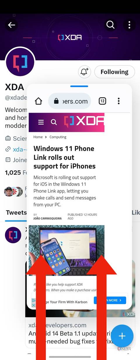 The split-screen gesture while in pop-up view on Samsung Galaxy devices.