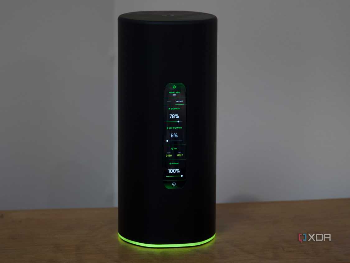 Lighting settings on the AmpliFi Alien's touchscreen