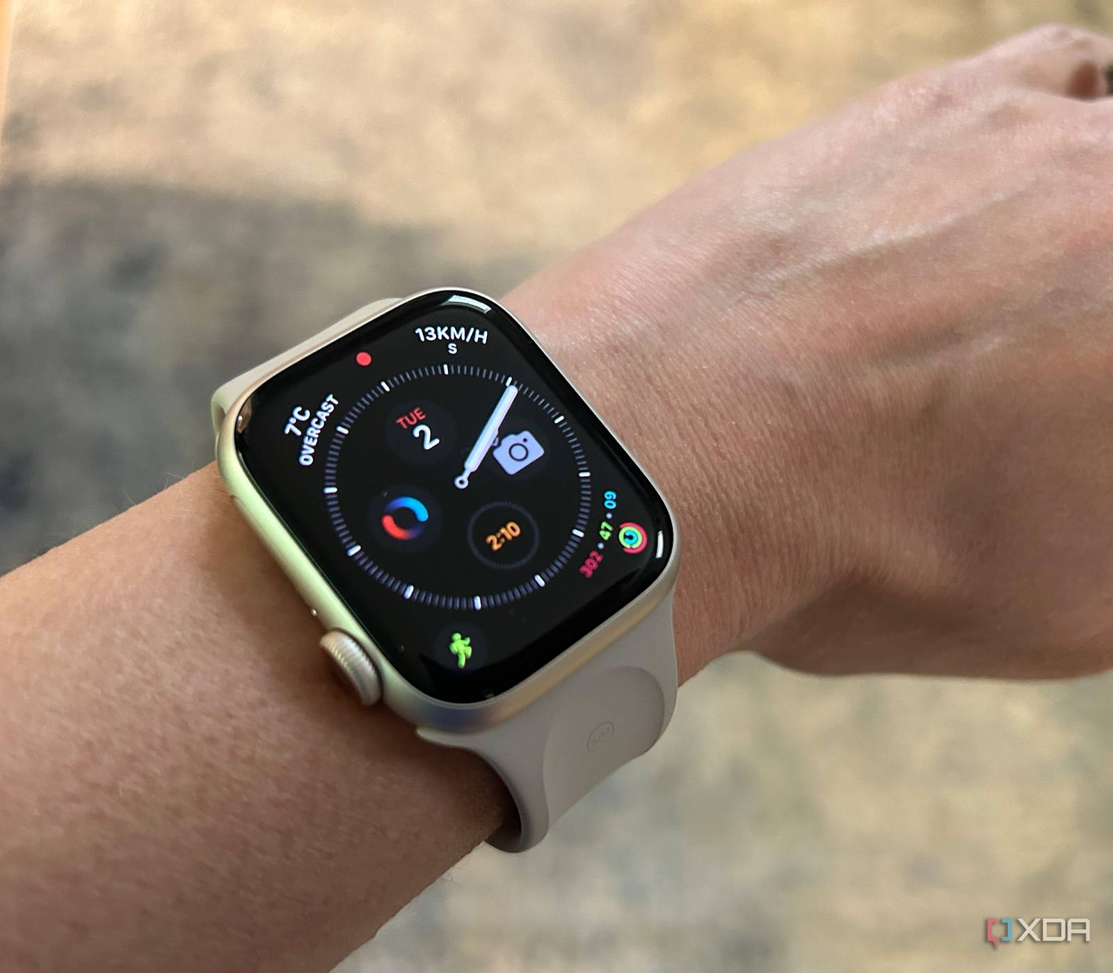 On Iphone Apple Watch Move Ring Explained Apple Watch Features
