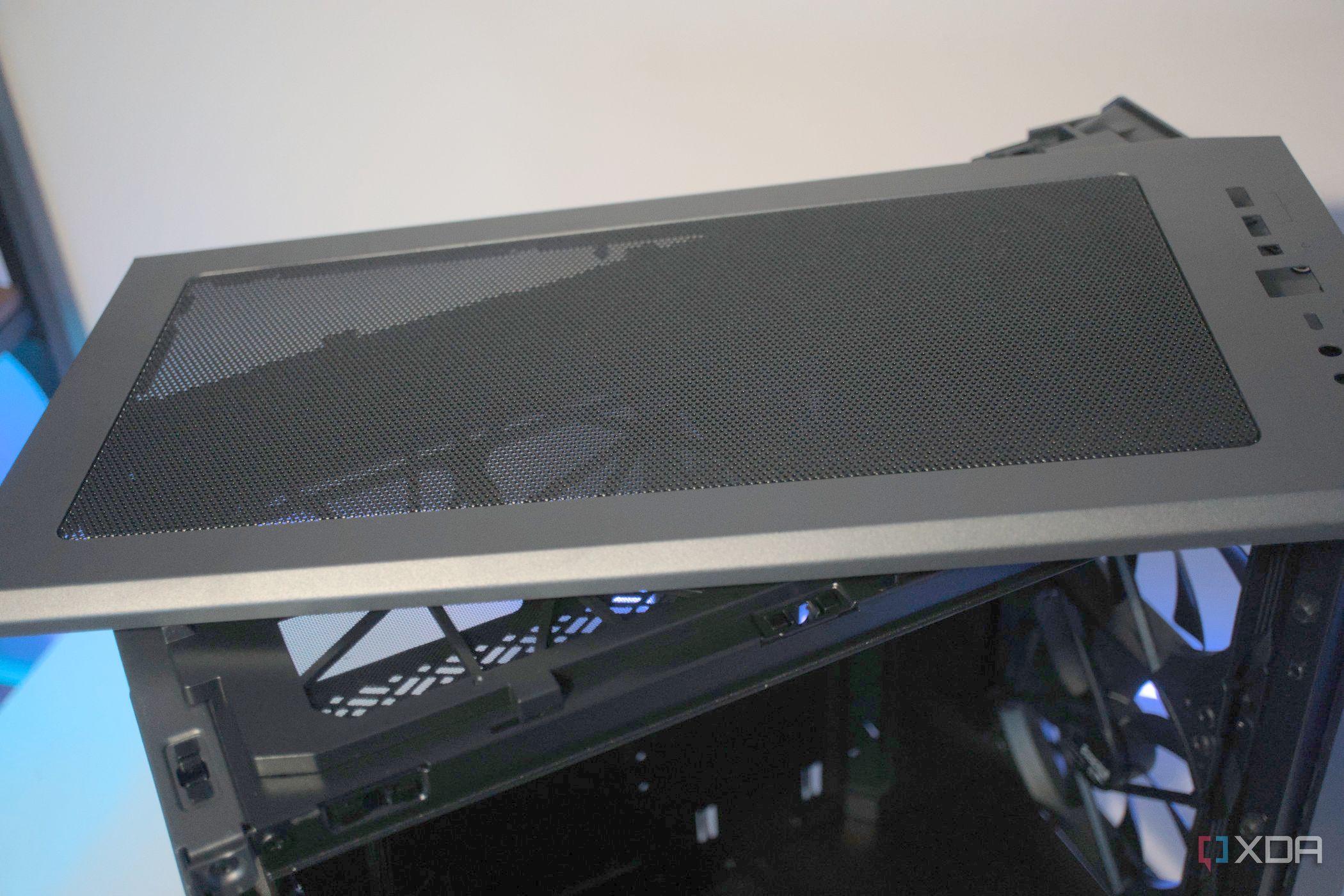 Fractal Design Meshify 2 Compact