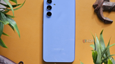 An image showing the highlighted Google Lens icon within the Google Photos app.