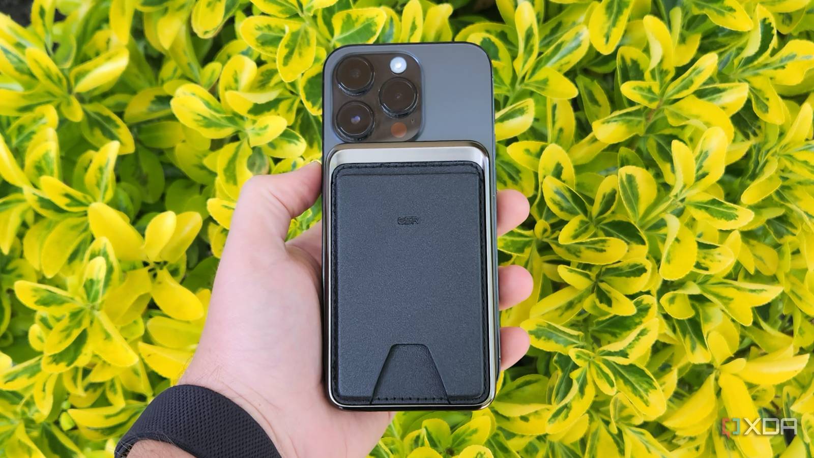 ESR Power Bank Wallet review: The best MagSafe portable charger around