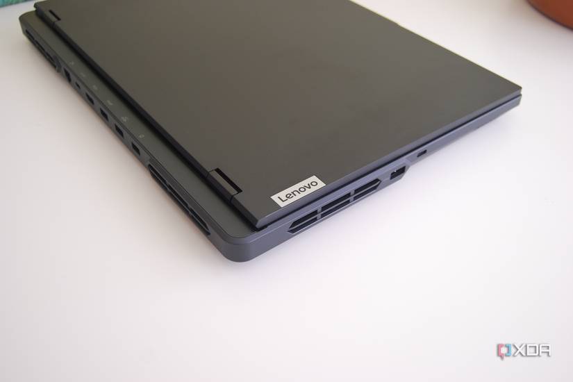 lenovo-legion-pro-5-gen8-amd-review-07-1