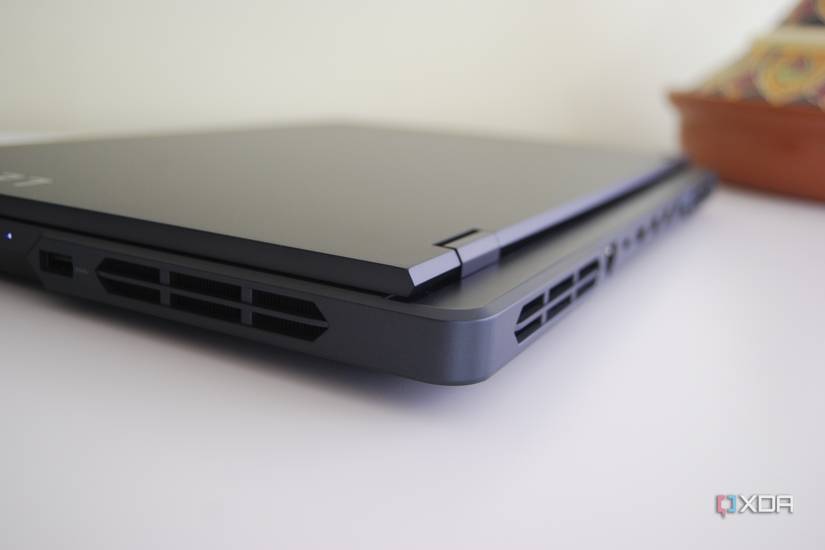 lenovo-legion-pro-5-gen8-amd-review-08-1