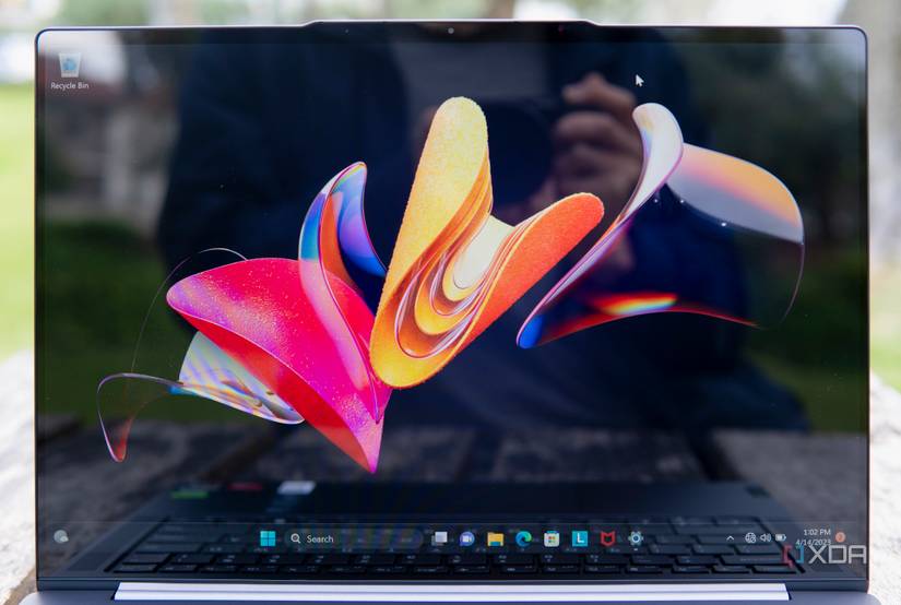 Close-up view of the Lenovo Slim Pro 7's display