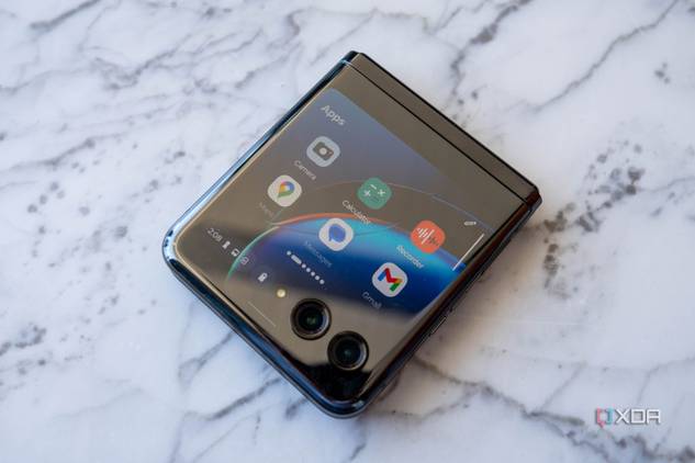 Motorola Razr 2023-24-1