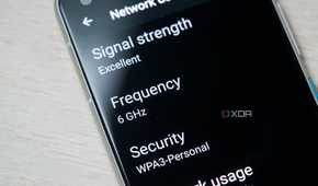 Wi-fi 6E connection details on a Zenfone 8