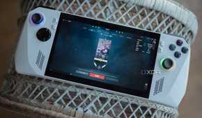 Asus ROG Ally showing Valorant lobby.