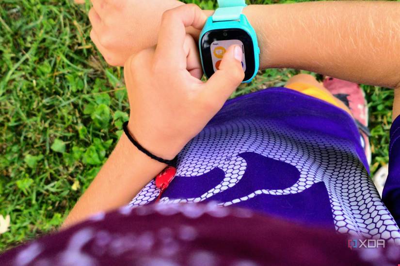 Gizmo Watch kids smartwatch review: Basic and secure, with a