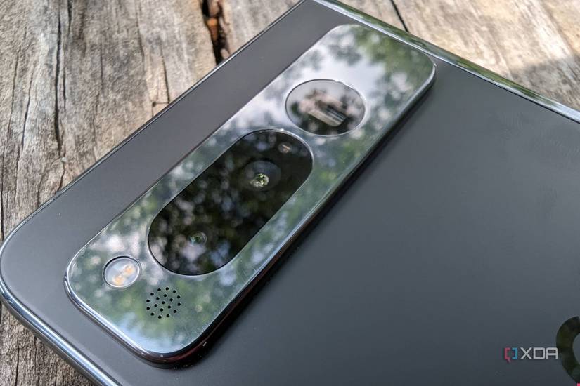 Google Pixel Fold rear cameras