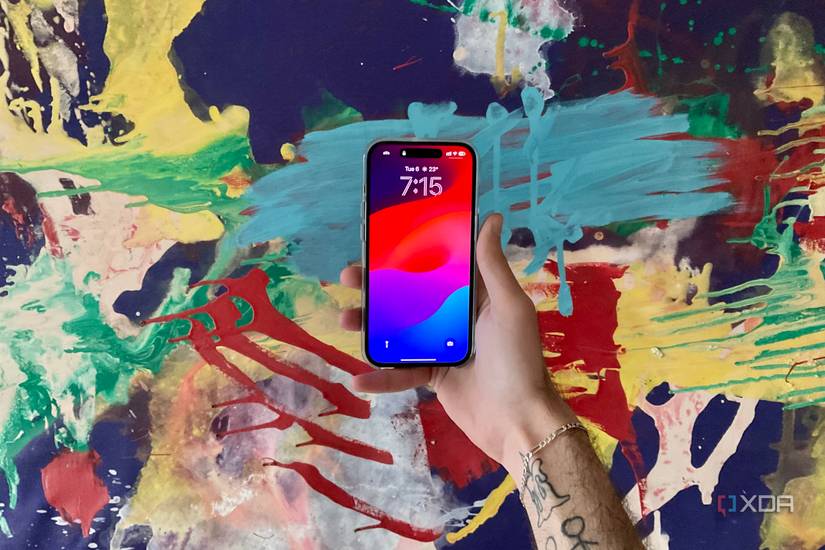 iOS 17 wallpaper