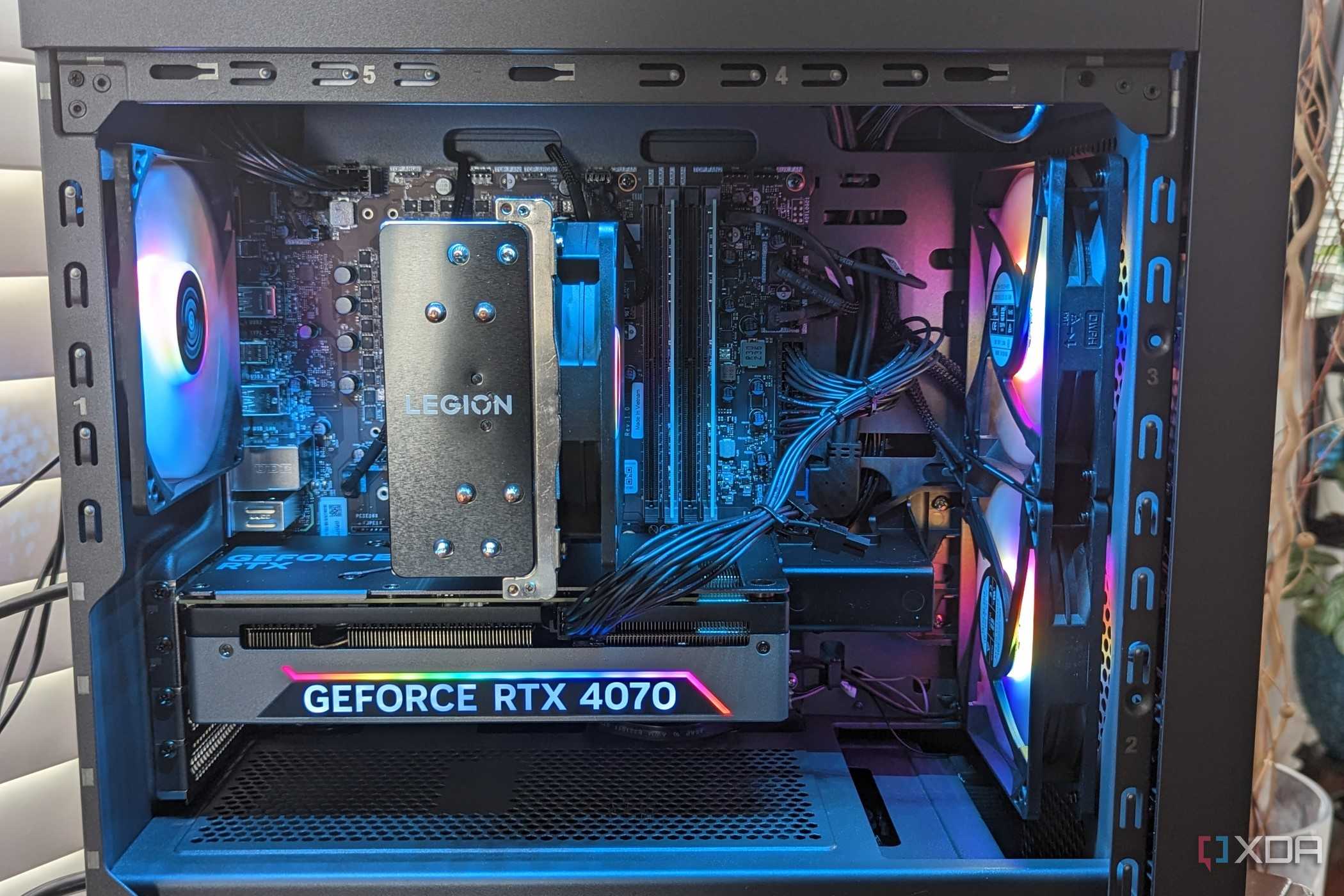 Lenovo Legion Tower 5i with the glass detached