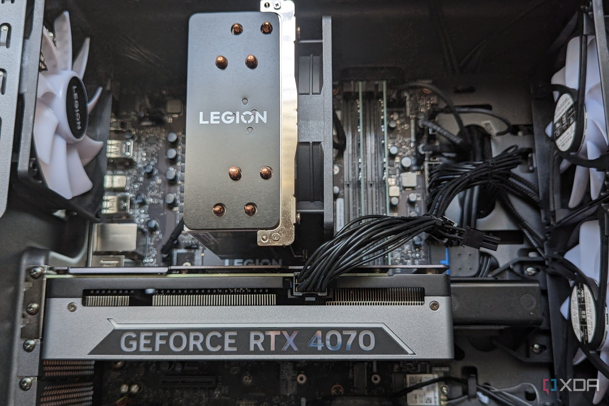 Lenovo Legion Tower 5i internal components
