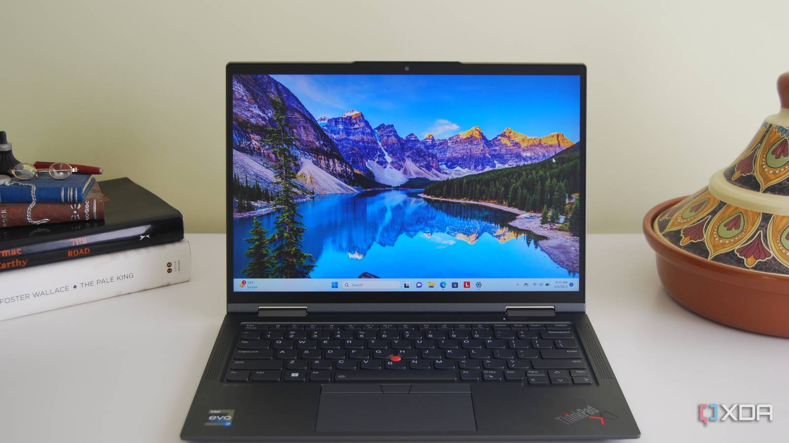 Lenovo ThinkPad X1 Yoga (Gen 8) review: A business convertible 