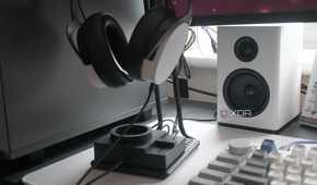 NZXT Relay HEadset and Speaker