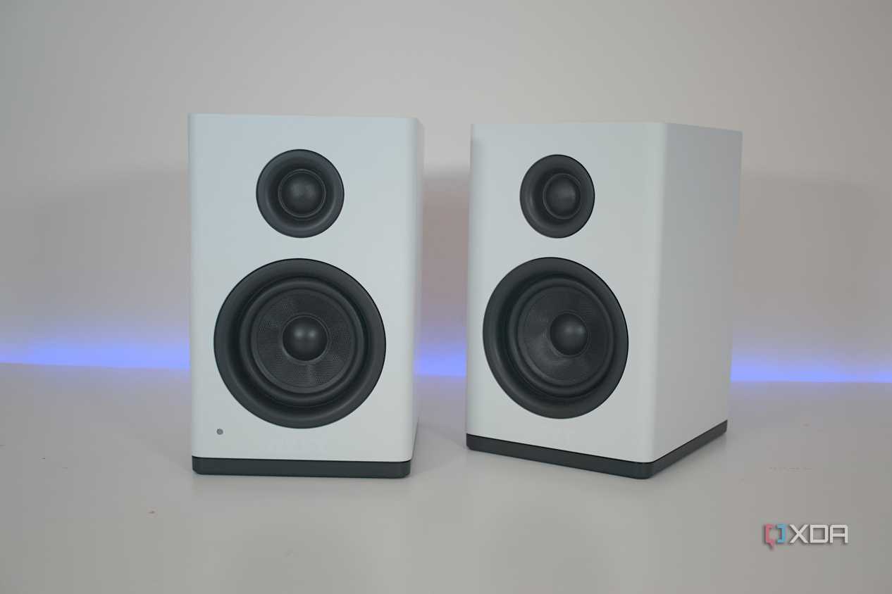 NZXT Relay Speakers angled together