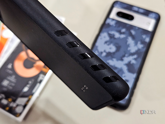 An image showing the closeup of the grip stripes on Dbrand's grip case.