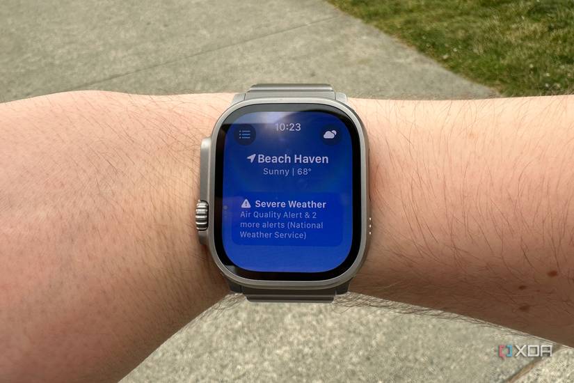 The new weather app on watchOS 10.