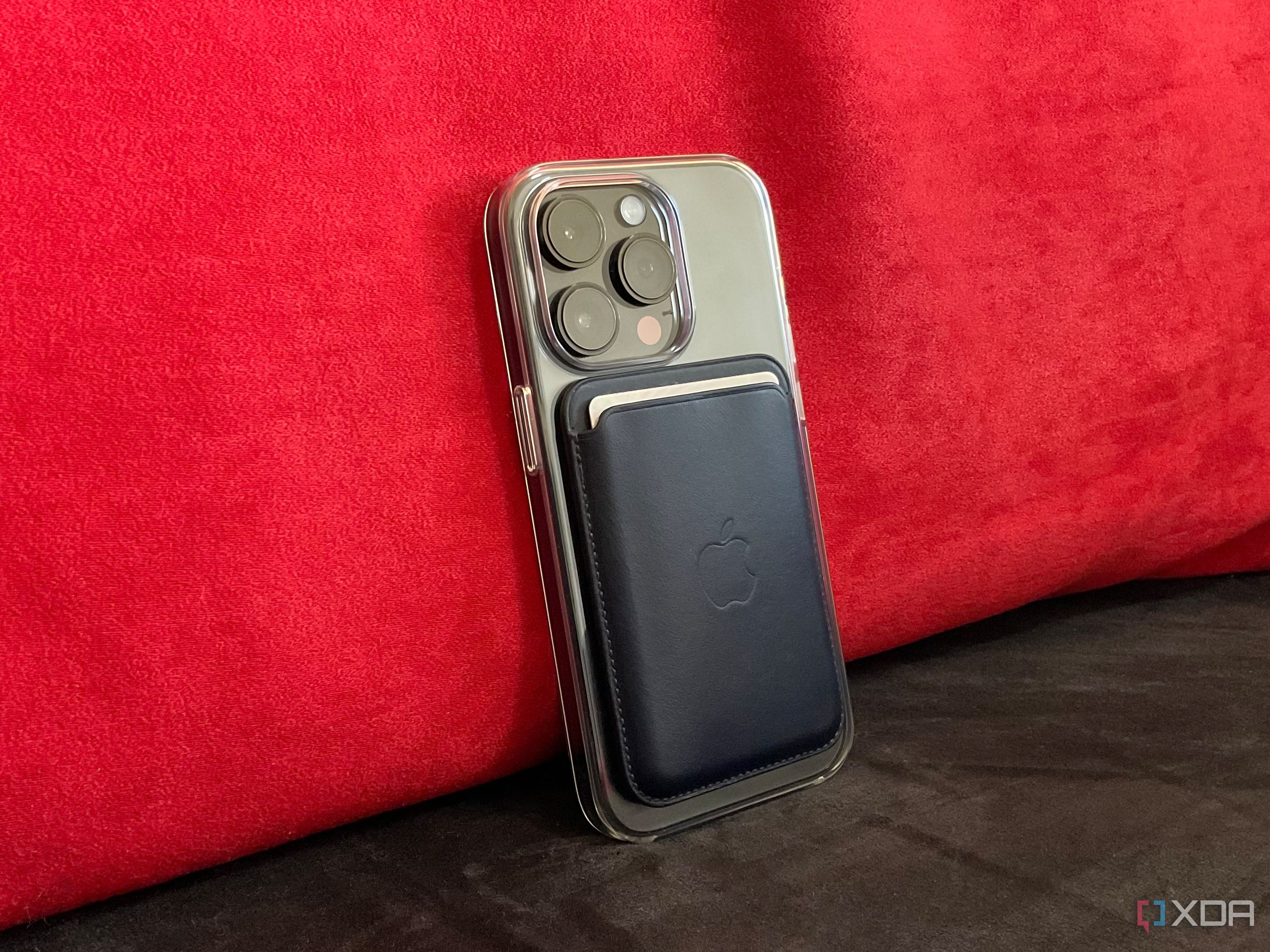 Apple Clear case for iPhone 14 Pro with MagSafe Wallet attached