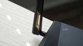 ASUS RT-AX88U Pro Wi-Fi 6 router antenna