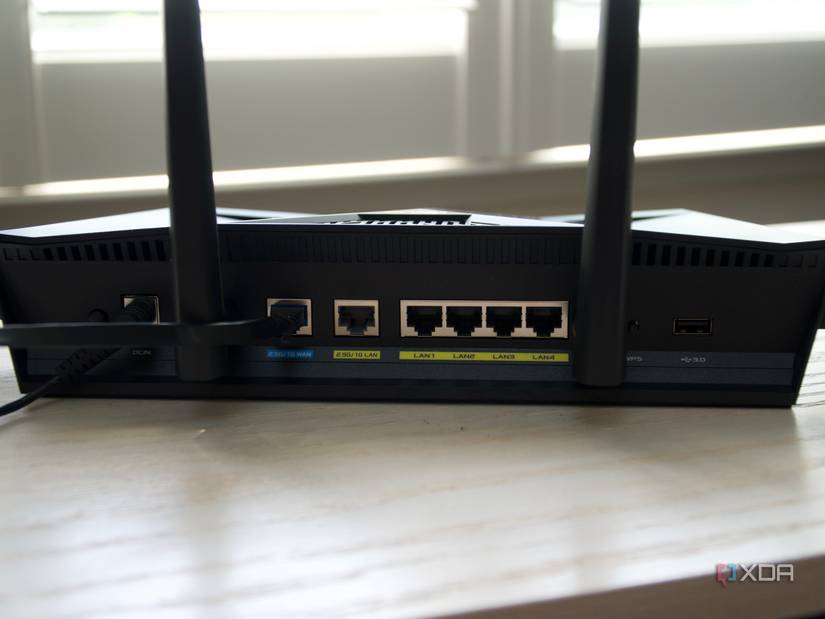 ASUS RT-AX88U Pro Wi-Fi 6 with 2x 2.5GbE, 4x gigabit