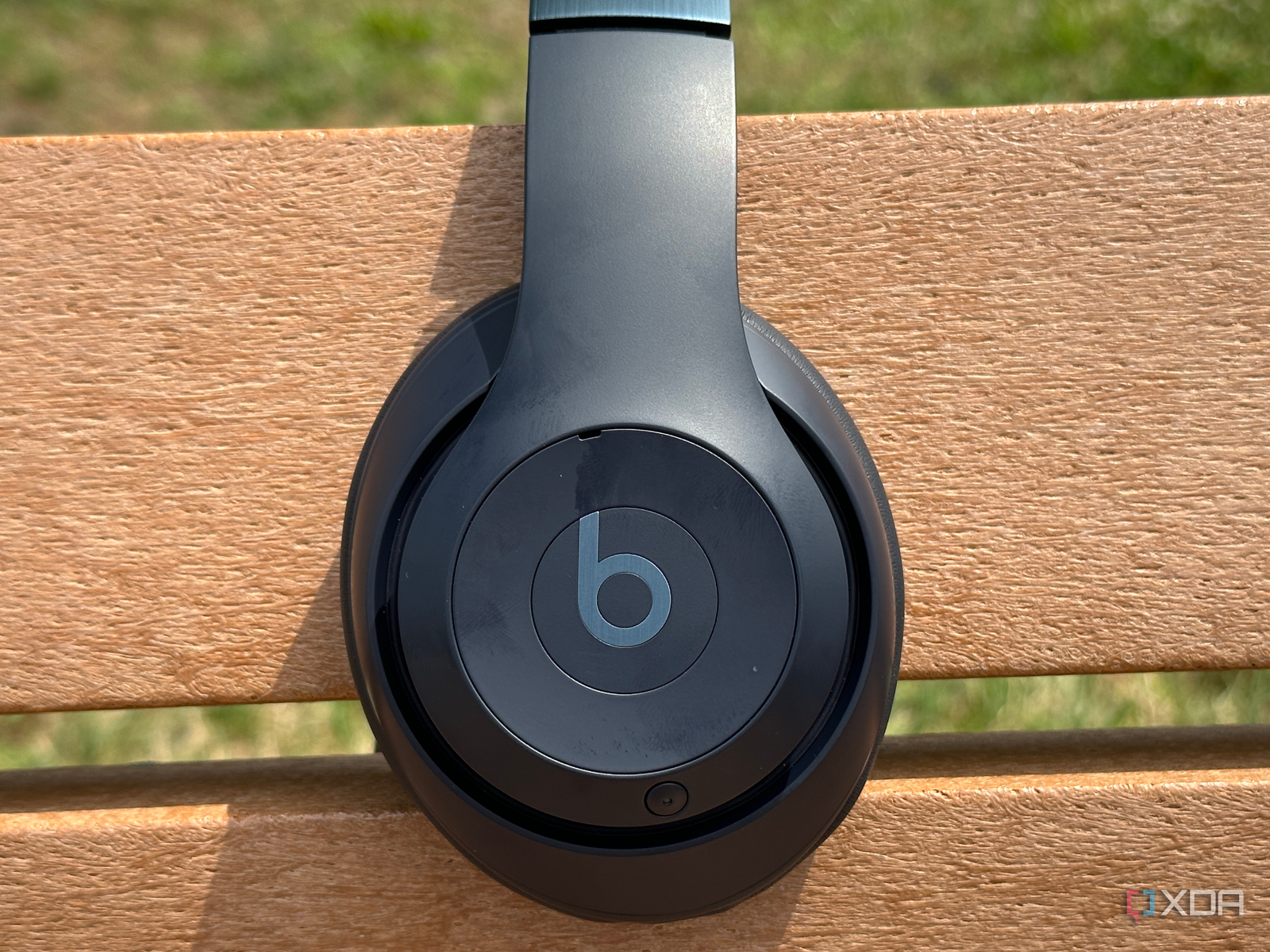 Beats studio pro navy【動作確認済】 Amazon.com: Beats Studio Pro - Wireless Bluetooth Noise