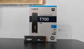 Crucial T700 SSD and box
