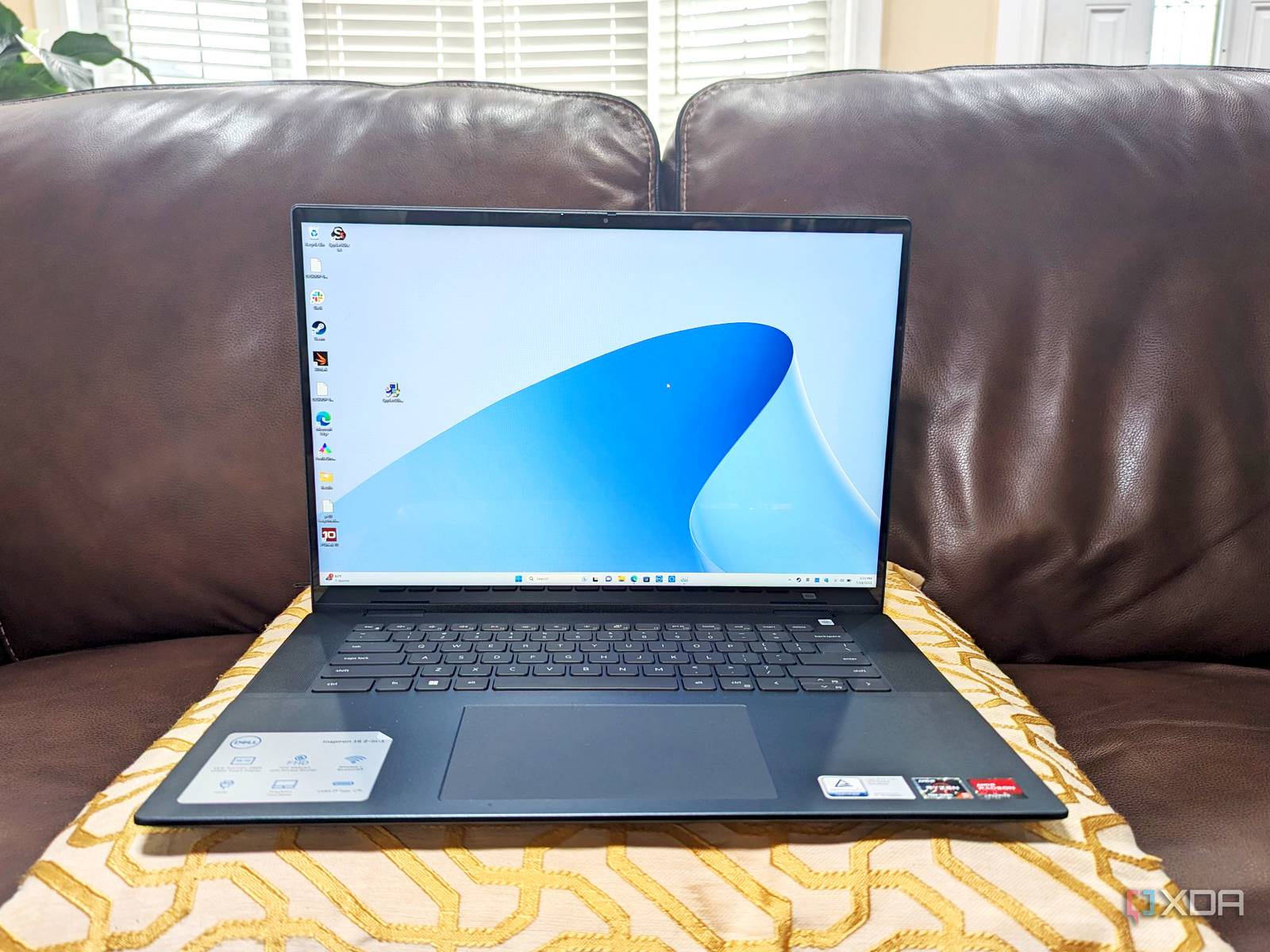 Dell Inspiron 16 2-in-1 (AMD, 2023) review: Big, premium, and