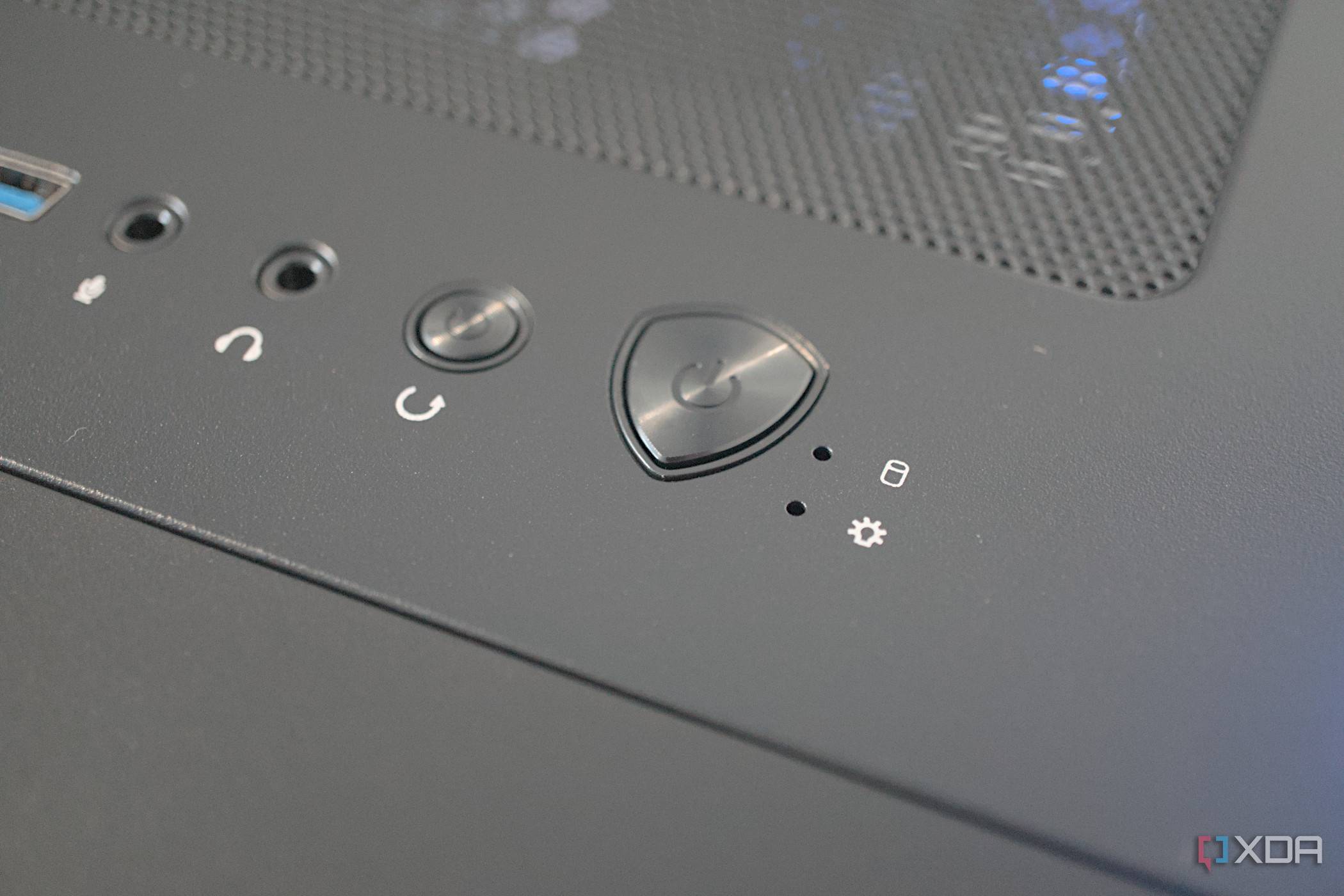 MSI MAG Forge 112R