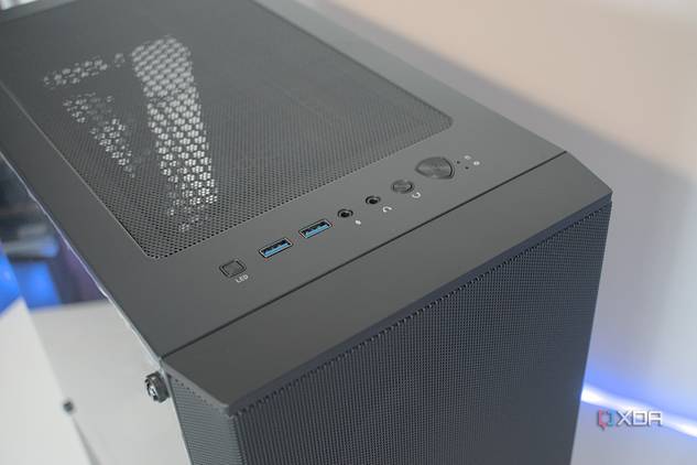 MSI MAG Forge 112R