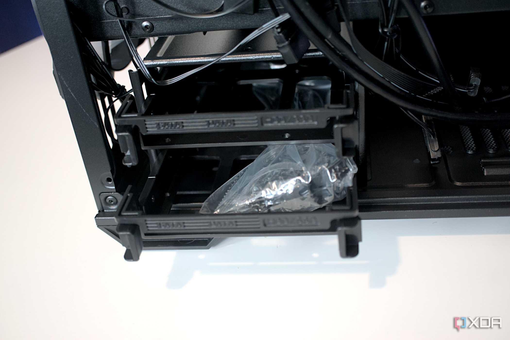 MSI MAG Forge 112R