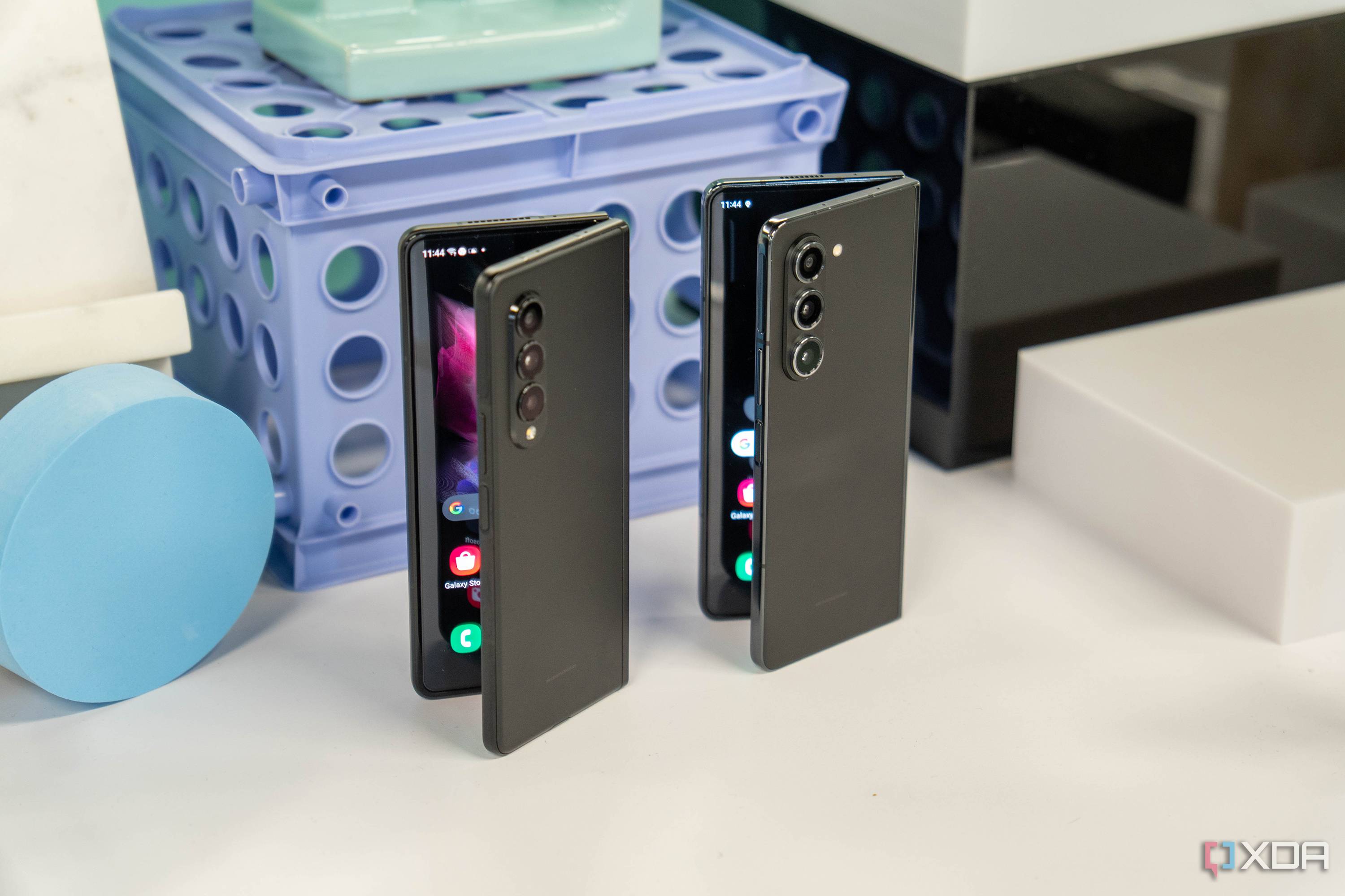 Samsung Galaxy Z fold 3 and 5 4