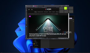 Screenshot of a Windows 11 desktop with a Vivaldi browser window and OneNote open, showing the Snap Layouts UI displayed when the user hovers over the restore icon