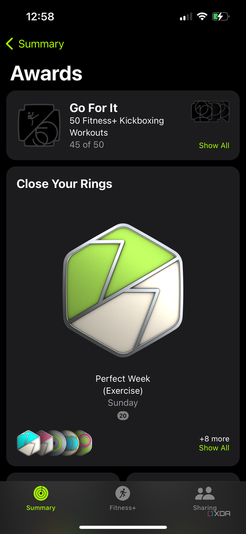 An award page for a perfect exercise week in the Apple Fitness app