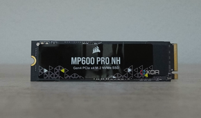 The Corsair MP600 Pro NH from the front.