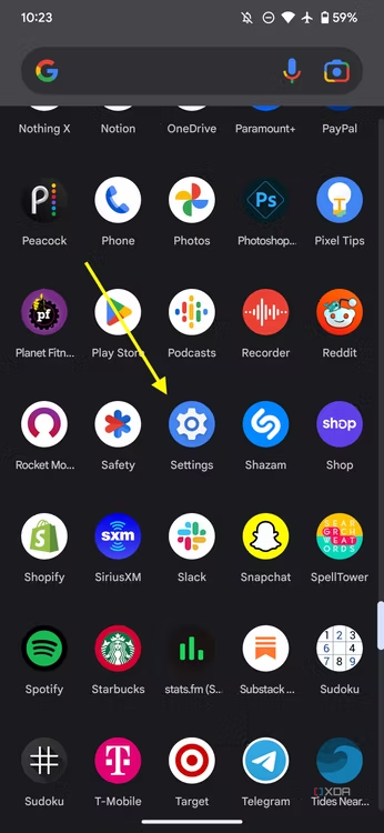 Screenshot of App drawer on the Google Pixel 7 Pro with an arrow pointing at the Settings app.