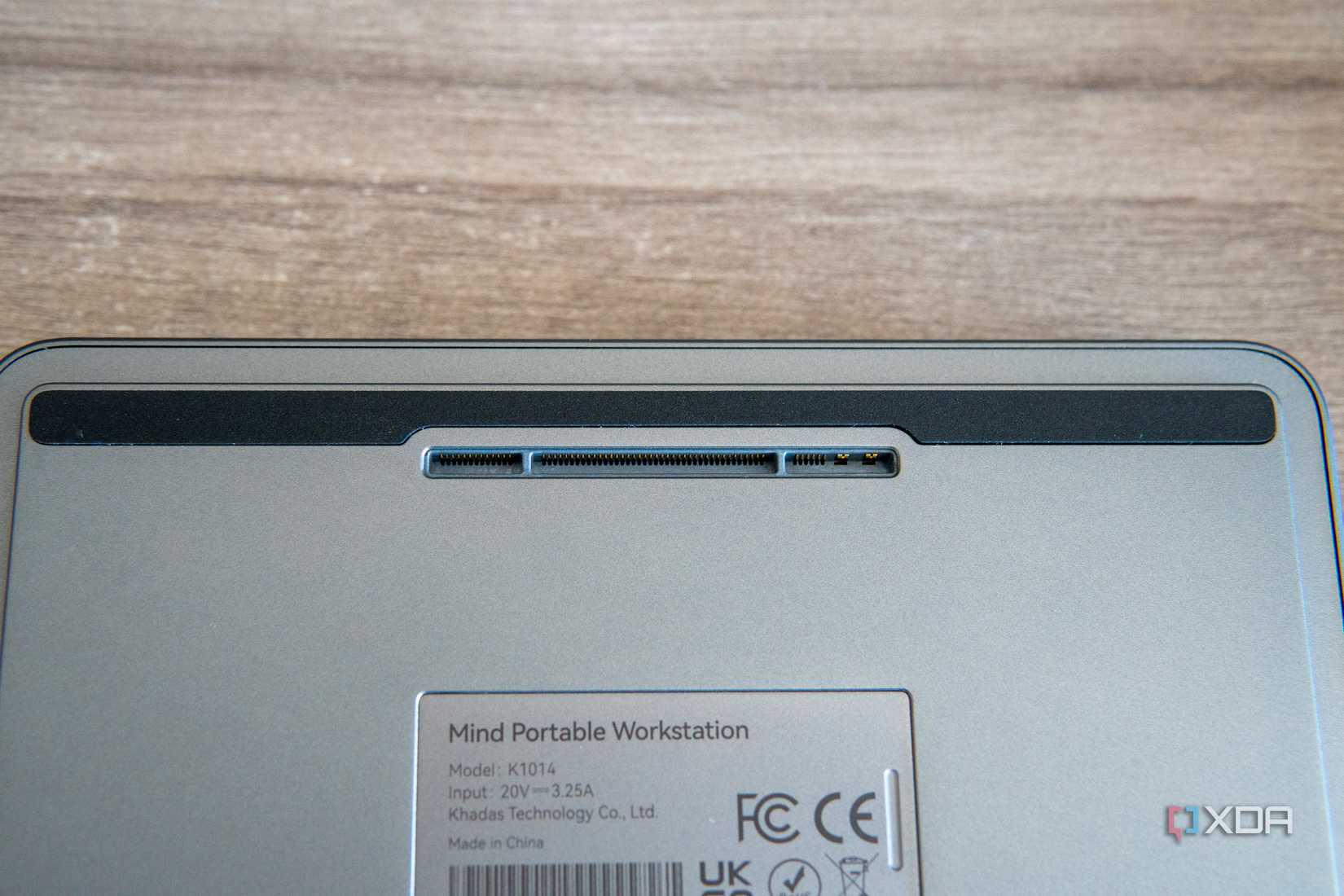Close-up view of the Mind Link connector on the underside of the Khadas Mind
