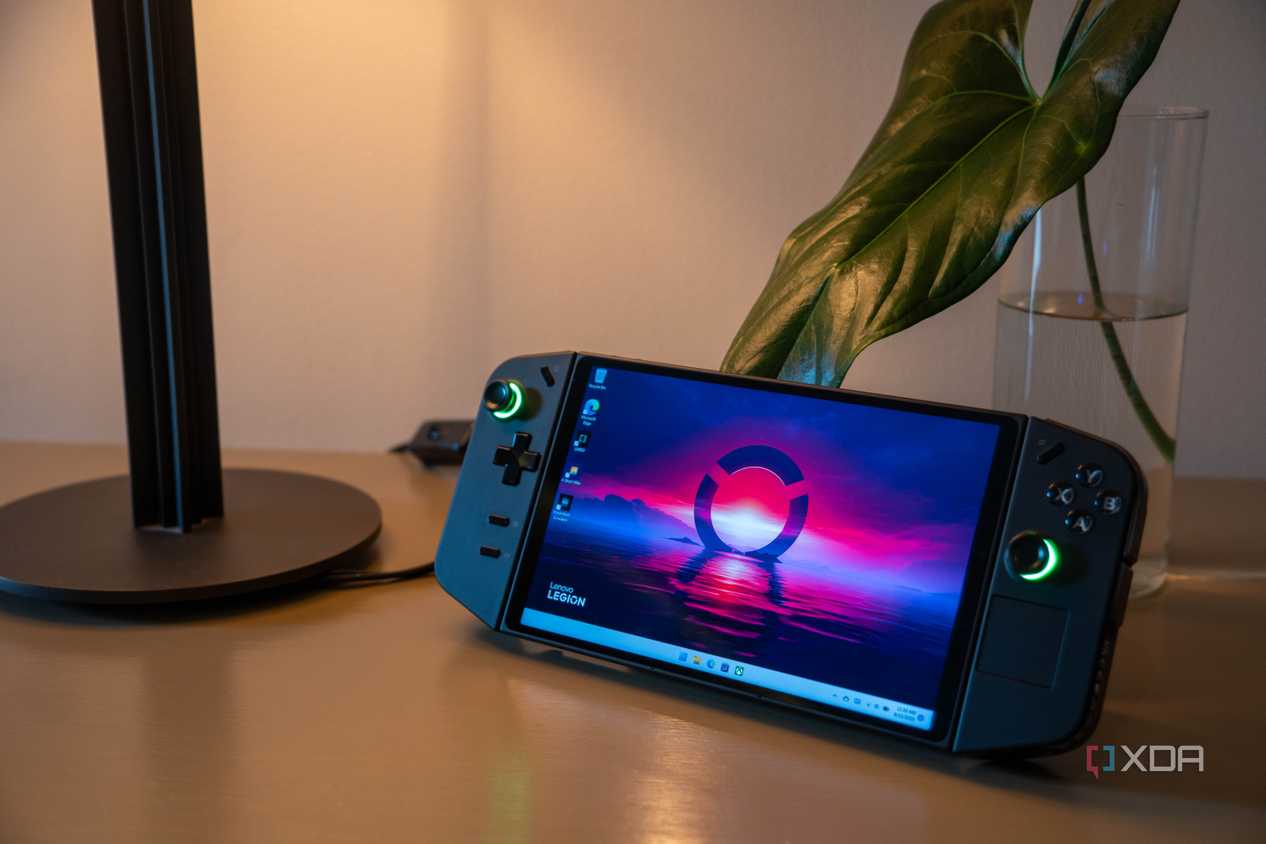 Lenovo Legion Go-4