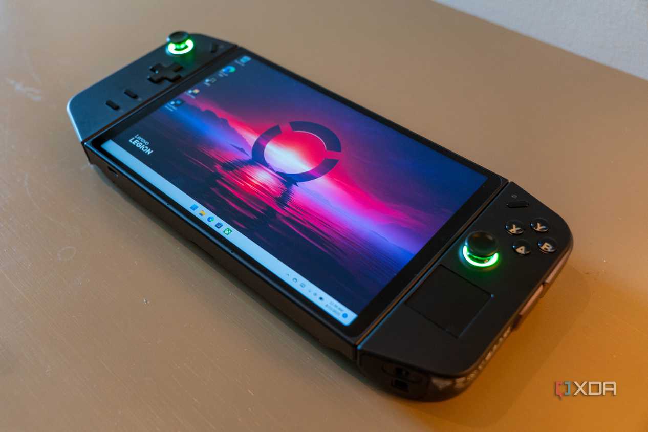 Lenovo Legion Go-8