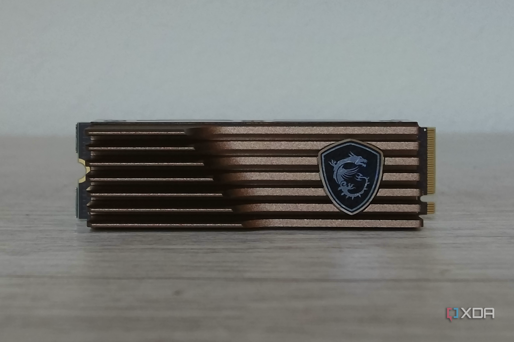 MSI Spatium M570 front view.
