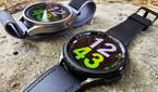 Samsung Galaxy Watch 5 Pro and Watch 6 Classic beside each other